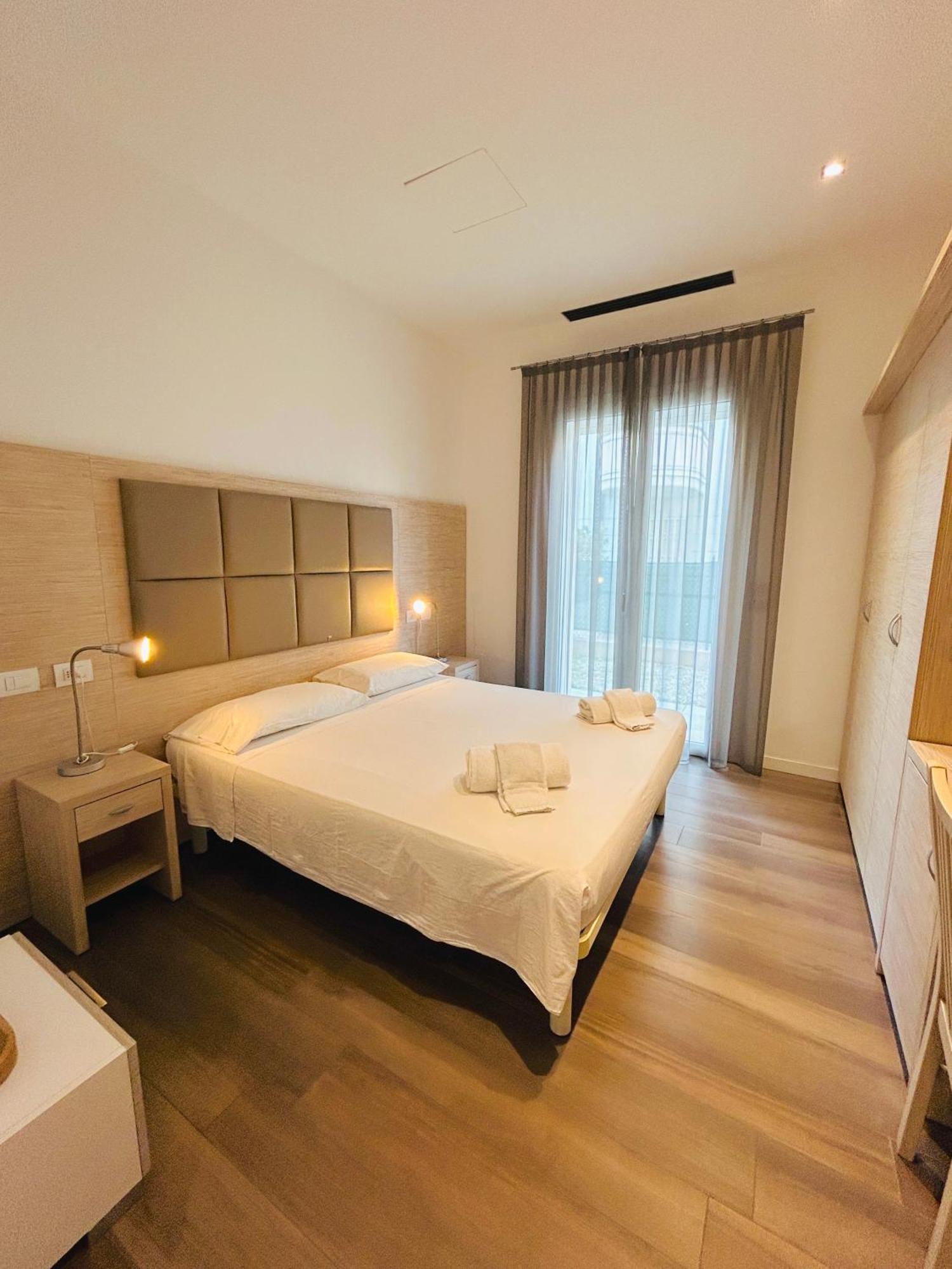 Appartement Menotti 3A-Flexrent Abissinia à Riccione Extérieur photo
